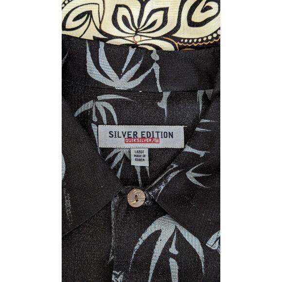 Mens Vintage Silver Edition QUICKSILVER Black Hawaiian Shirt Size LARGE - Picture 3 of 4